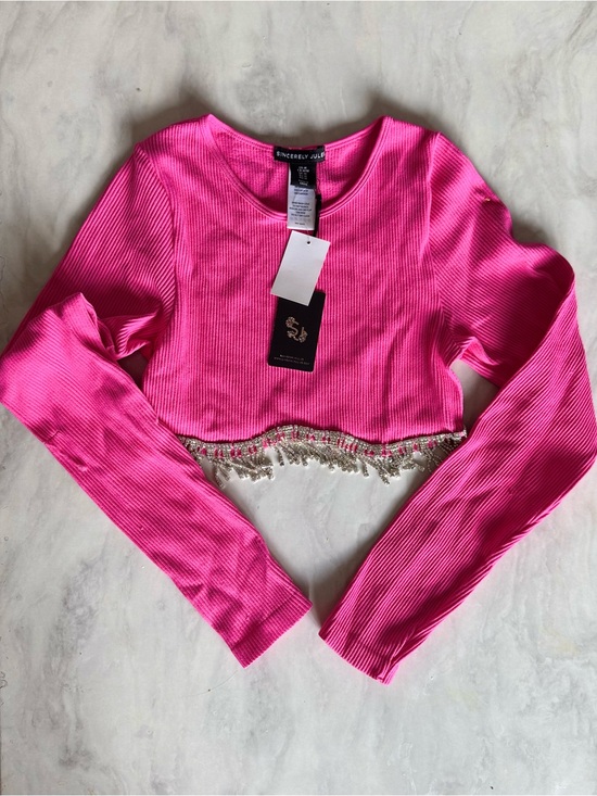 Sincerly Jules Tops - NWT Sincerly Jules Pink Ribbed Cropped Long-Sleeve Top with Beaded Trim medium